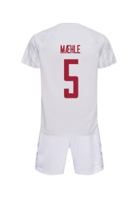 Tanska Joakim Maehle #5 Jalkapallovaatteet Lasten Vieraspeliasu MM-kisat 2022 Lyhythihainen (+ Lyhyet housut)